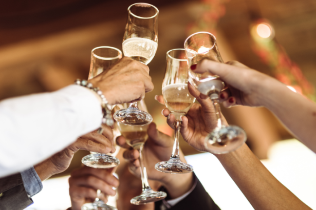 Sindicatos celebram novo salário mínimo, mas pressionam por reajustes mais robustos