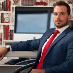 Felipe Rassi analisa o avanço dos NPLs no sistema financeiro e explica quais fatores econômicos e estruturais têm contribuído para o aumento desses ativos problemáticos nas instituições financeiras.